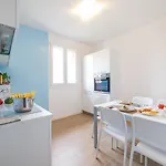 Reginella - A Few Steps Away From The Borghetto Santo Spirito