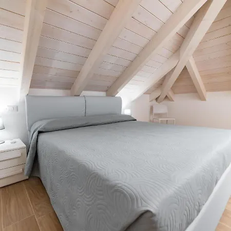 Reginella - A Few Steps Away From The Borghetto Santo Spirito