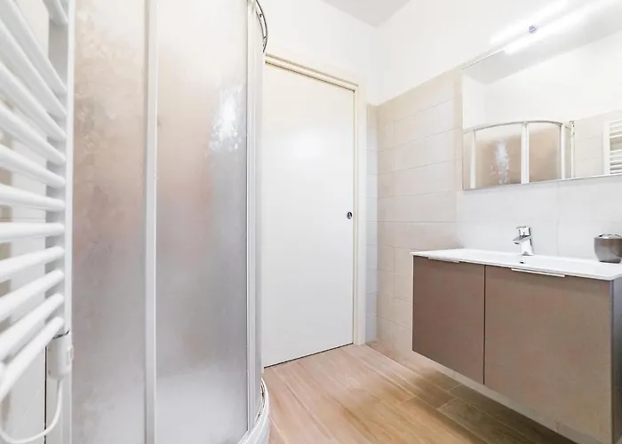 Reginella - A Few Steps Away From The *